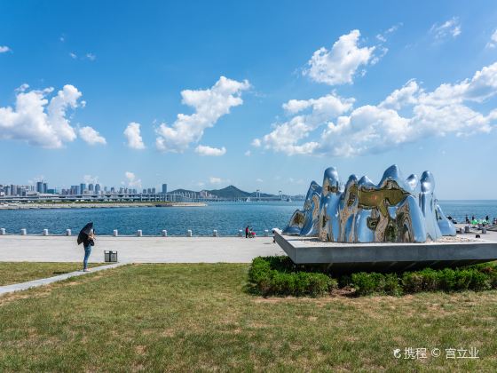 淩水灣雕塑公園