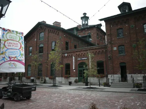 Top 10 Spots in Toronto