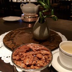 Spring Moon User Photo