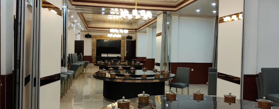 Squeezy Hot Pot Restaurant