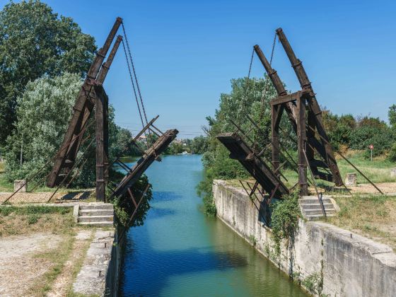 梵高吊橋