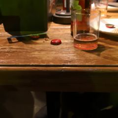 Hutaoliyinyue Bar User Photo