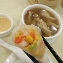 荣俊早茶 User Photo