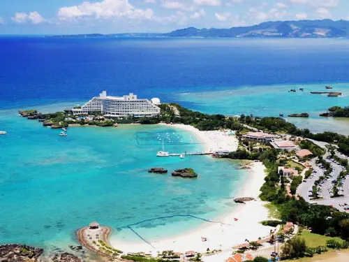 Enjoy the Beautiful Emerald Sea, and 7 Special Resort Hotels in Okinawa