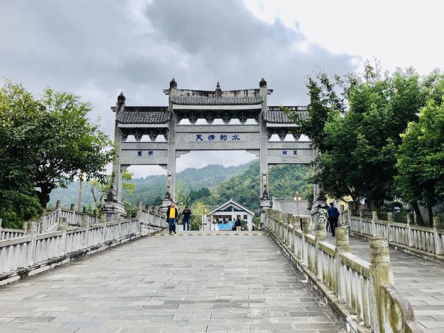 熱海温泉街