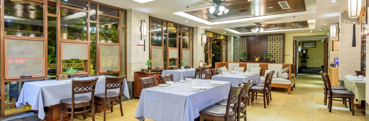 龙胜云智慧木泉酒店·云餐厅
