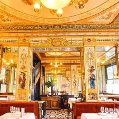 Le Train Bleu User Photo