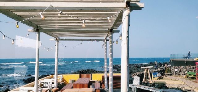 BOMNAL CAFE