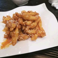 嗨声部落主题餐厅(费县东方城店) User Photo