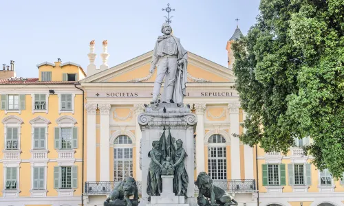 Pl. Garibaldi