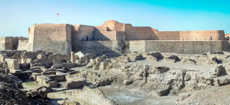 ضاحية السيف