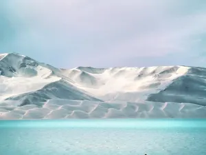 Baisha Mountain - Baisha Lake