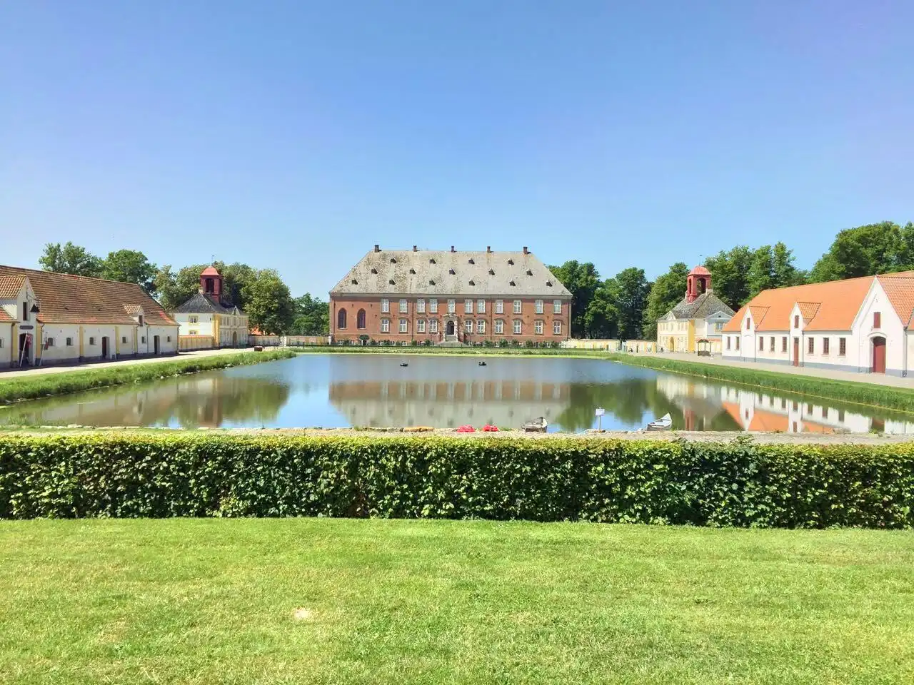 Hotels near Valdemars Slot