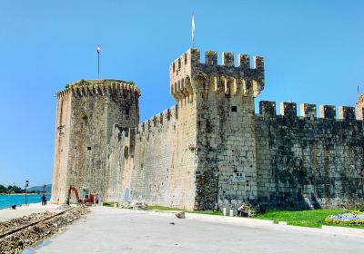 Château de Kamerlengo