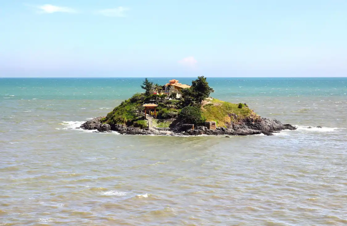 Hotels near Hon Ba Nature Reserve