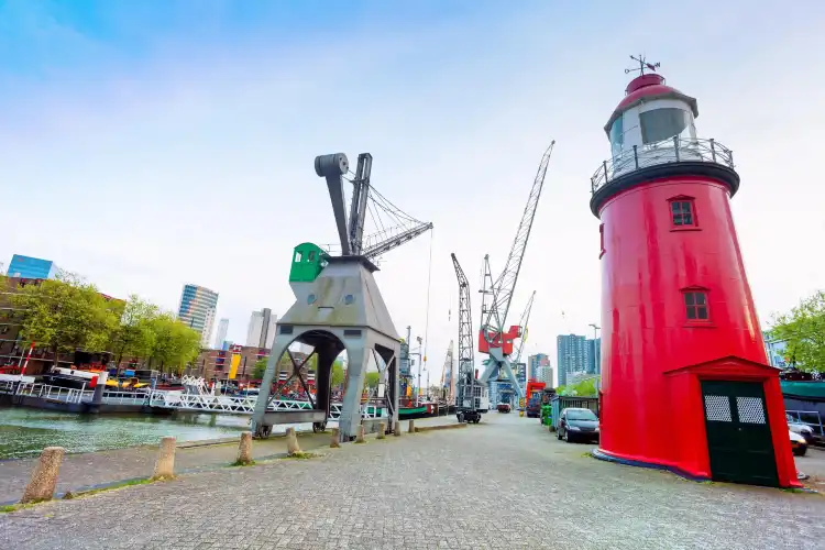 Hotels near Maritime Museum