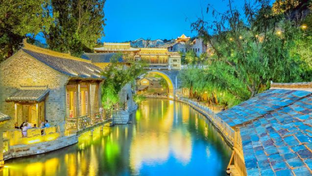 ทัวร์ 1 วันเมืองโบราณกูเป่ย ปักกิ่ง [เที่ยวเมืองโบราณแบบเจียงหนาน/ชมโชว์แสงสีน้ำ/เลือกเป็นกลุ่มส่วนตัวได้]