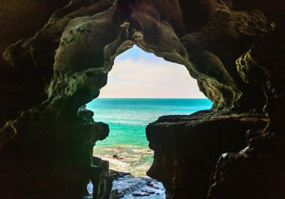 Геркулесовы пещеры