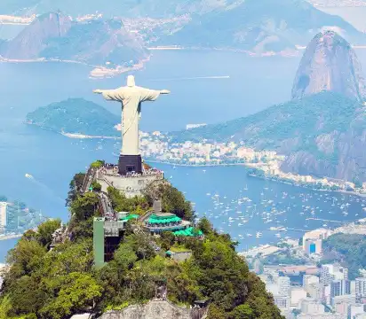 โรงแรมที่มีพร้อมอาหารเช้าในบราซิล