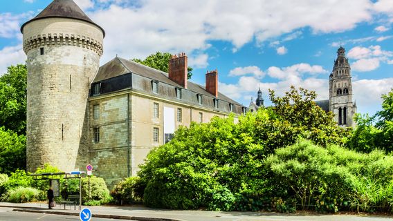 Chateau de Tours