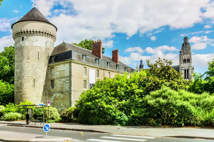 Hoteles cerca de Château de Tours