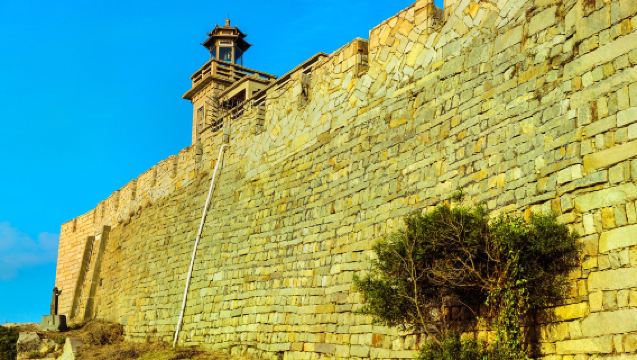 2人起私家團崇武古城小岞風車島洛陽橋一日遊泉州廈門上門接送