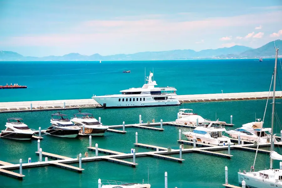 Banshan Peninsula Sailboat Port