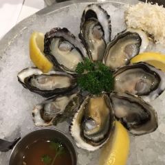 Fanny Bay Oyster Bar & Shellfish Market User Photo