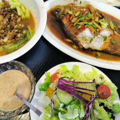 莫幹山課間度假酒店·晴餐廳張用戶圖片