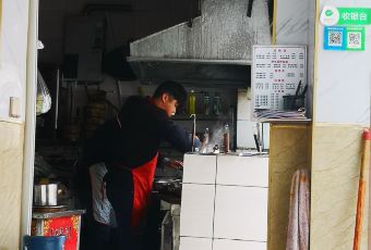 双流肥肠粉川菜饭店 User Photo