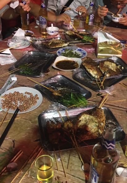 小胡子烧烤(兴宁街店)