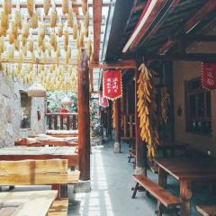 彝米水乡 User Photo