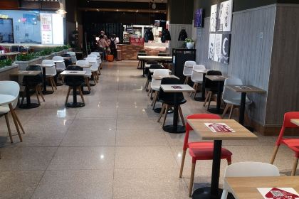 天水南站-特色美食区