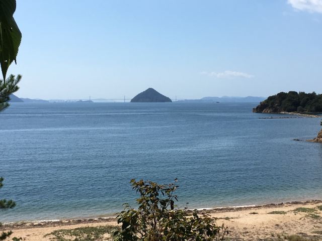 地中美術館