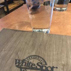 White Spot Ackroyd 여행 사진