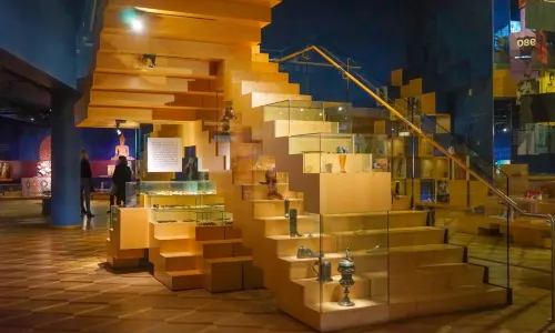 Bata Shoe Museum