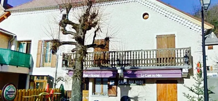 Le Cafe du Midi - La Violette
