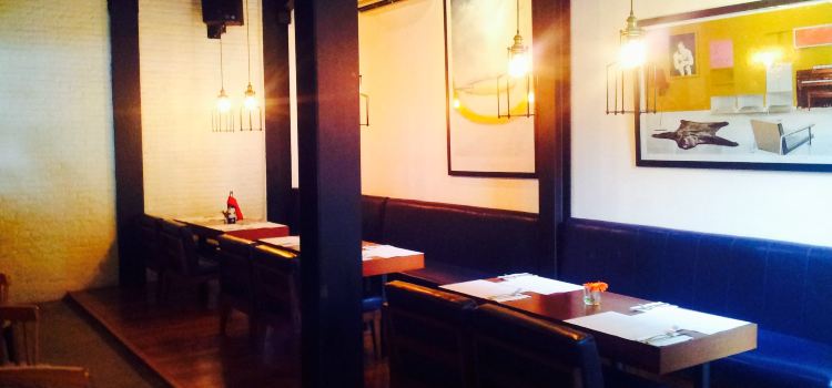 Branche Bistro