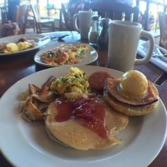 Duke's Waikiki User Photo