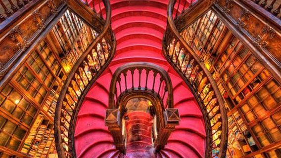 Powell's City of Books