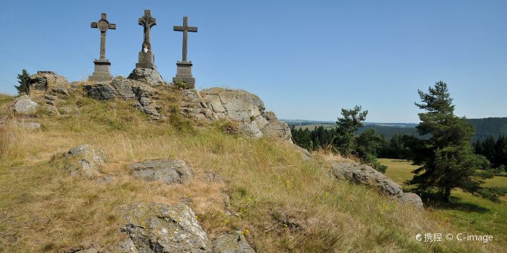 Three Crosses Lookout