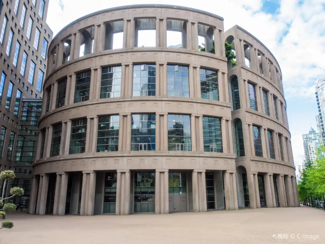 Hotel in zona Vancouver Public Library Central Branch