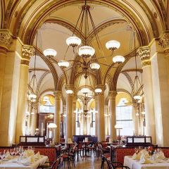 Café Central User Photo