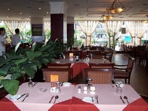 Chapmans Restaurant & Bar