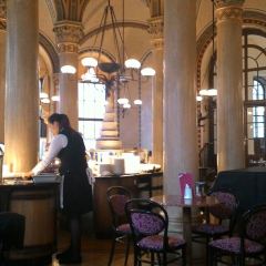 Café Central User Photo