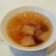 Yong Yi Ting User Photo