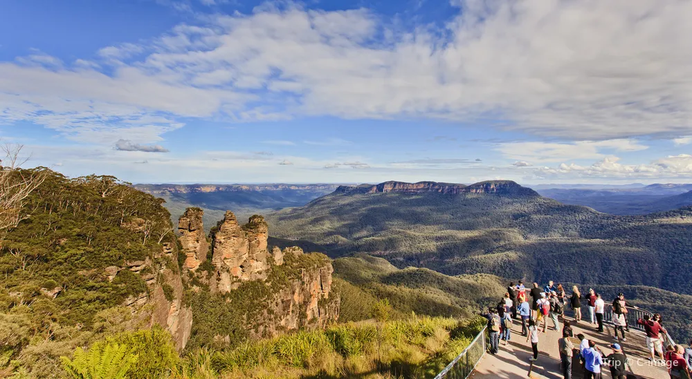 1_Echo Point Lookout (Three Sisters)