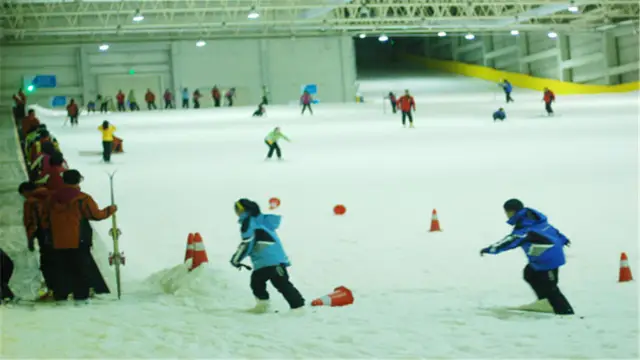 Skiing in Liuyang