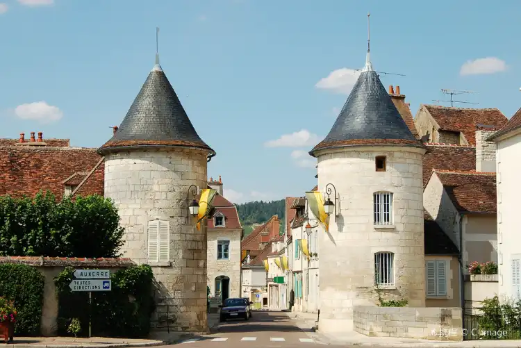 Hotels in Chablis