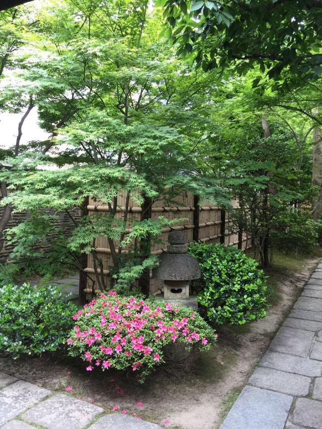 라쿠스이엔